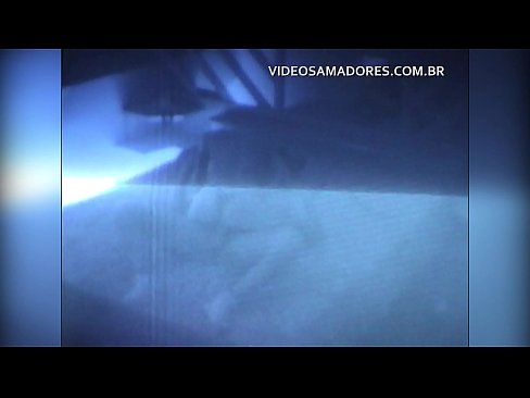 ❤️ Marito filma la moglie che si scopa il vicino e scopre che è un cornuto Pornoal it.hentaisaturn.ru ❤️